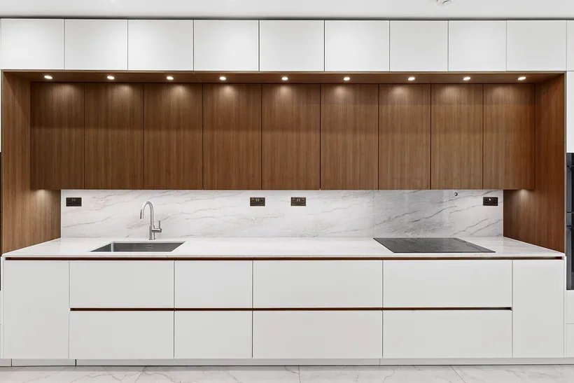 Walnut and white handleless kitchen, kitchen photography London