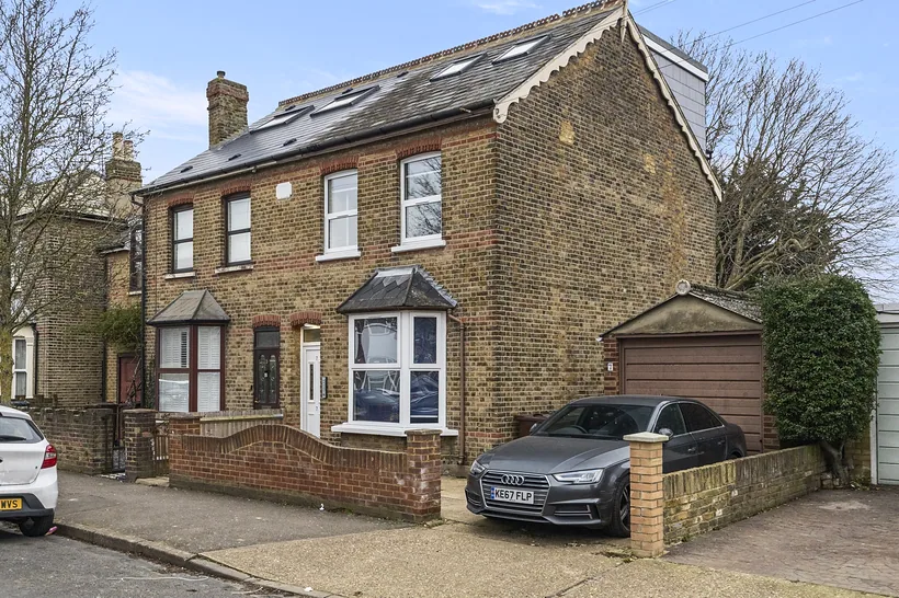 London stock-brick Victorian house, crisp detail, estate agent photography London
